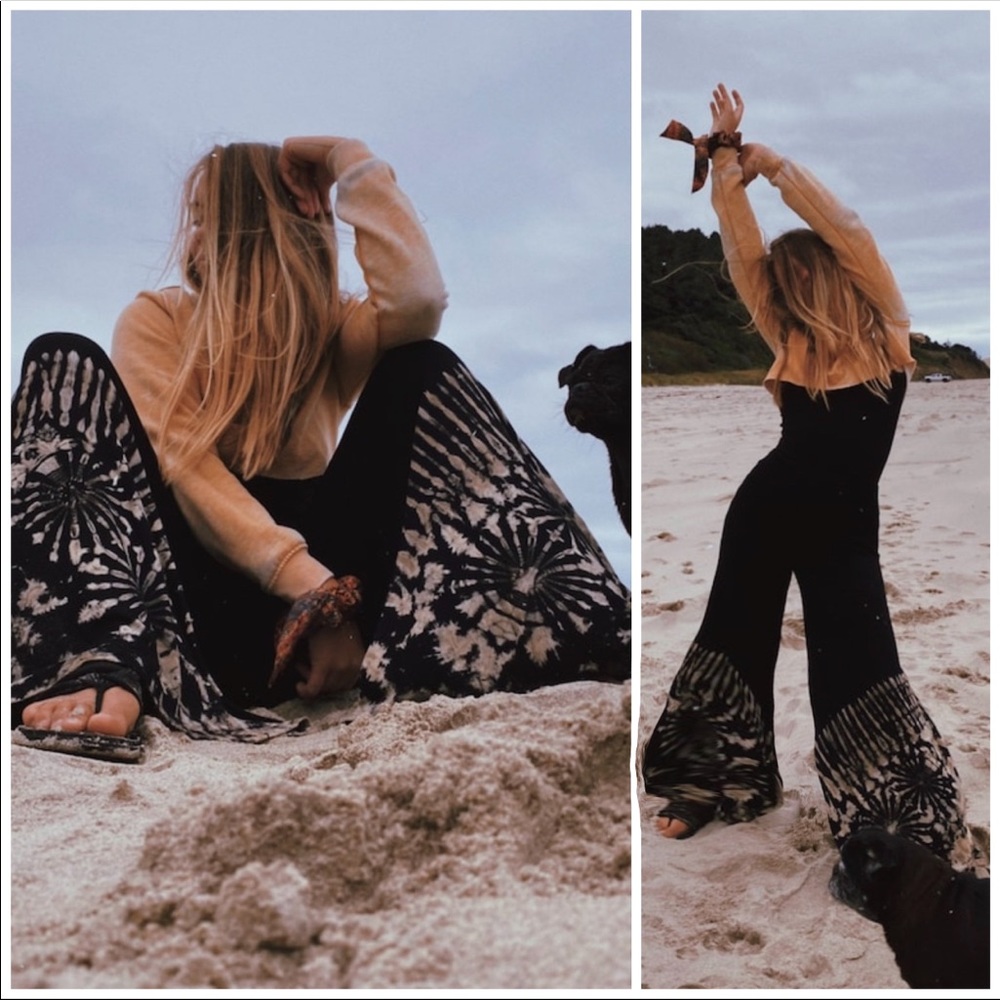 Tie dye flare leggings